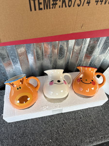 3pc 18oz Mini Pitchers